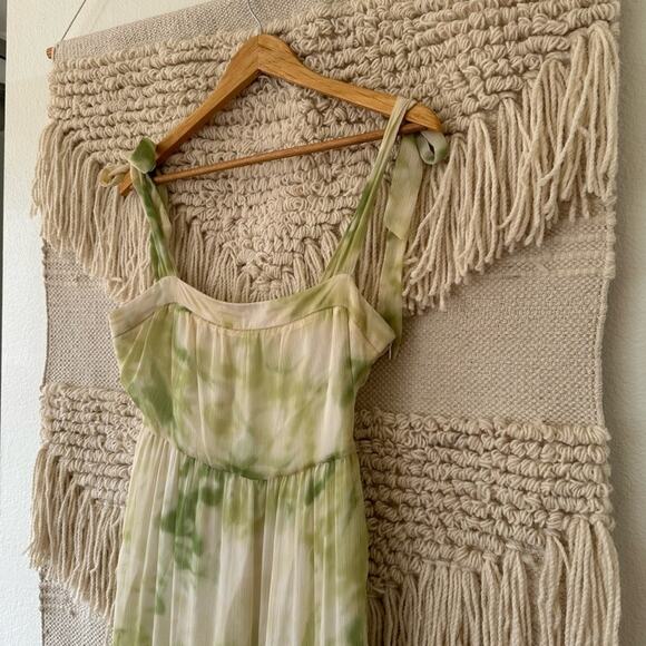 Line & Dot Palm Maxi - Picture 2 of 8